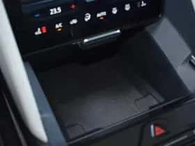 Ford Explorer thumbnail 27
