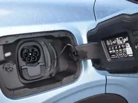 Ford Explorer thumbnail 37
