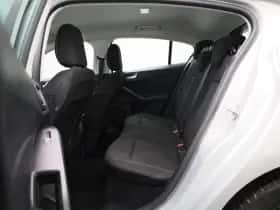 Ford Focus thumbnail 12