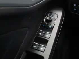 Ford Focus thumbnail 24