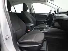 Ford Focus thumbnail 27