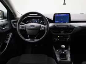 Ford Focus thumbnail 7