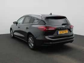 Ford Focus thumbnail 2