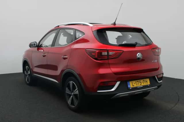 MG ZS EV (2021) thumbnail 2