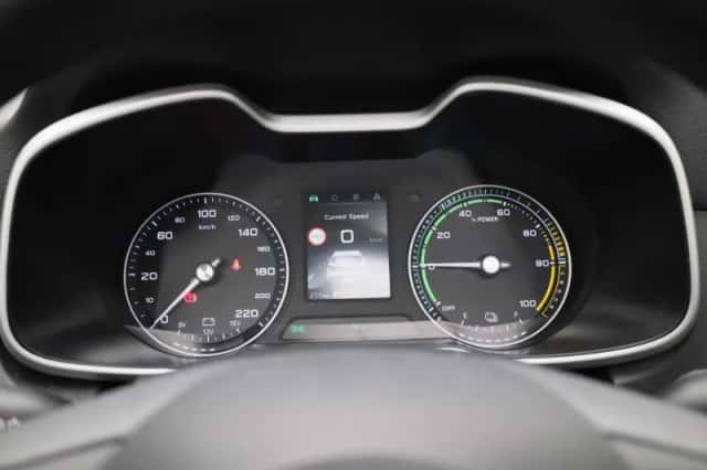 MG ZS EV (2021) thumbnail 13