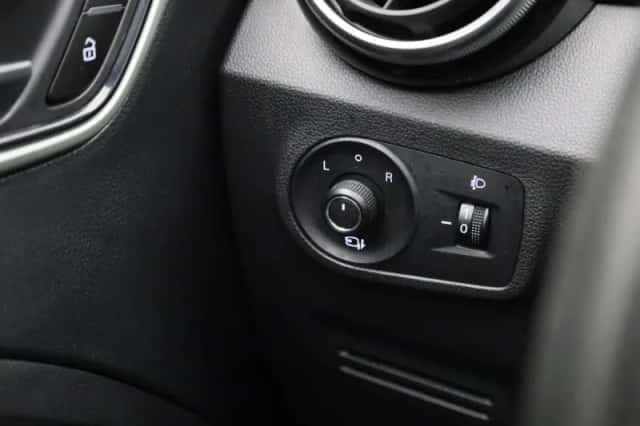 MG ZS EV (2021) thumbnail 24