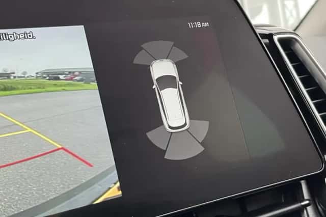 Kia Sportage (2022) thumbnail 32