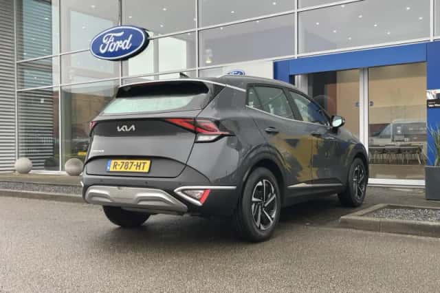 Kia Sportage (2022) thumbnail 5