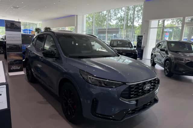 Ford Kuga (2026) thumbnail 5