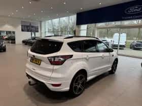Ford Kuga thumbnail 5