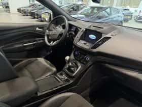 Ford Kuga thumbnail 9