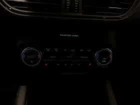 Ford Kuga thumbnail 8
