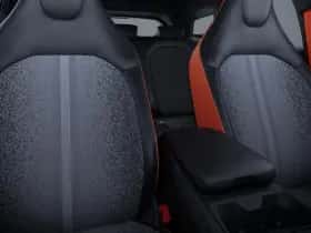 Ford Explorer thumbnail 6