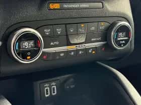 Ford Kuga thumbnail 19