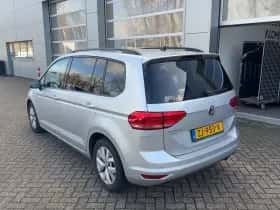 Volkswagen Touran (2019) thumbnail 2