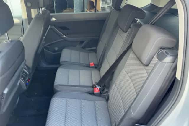 Volkswagen Touran (2019) thumbnail 6
