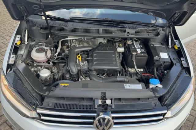 Volkswagen Touran (2019) thumbnail 7