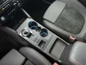 Ford Kuga thumbnail 16
