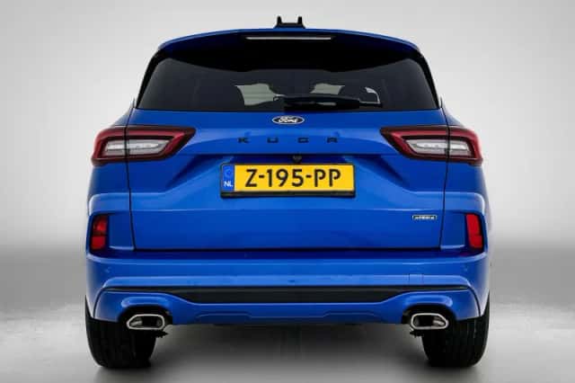 Ford Kuga (2024) thumbnail 3