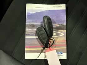 Ford Kuga thumbnail 31
