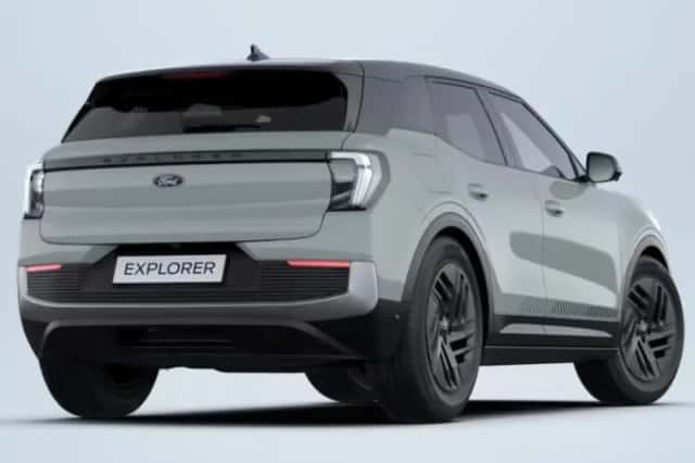 Ford Explorer (2026) thumbnail 4