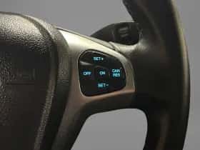 Ford EcoSport thumbnail 6