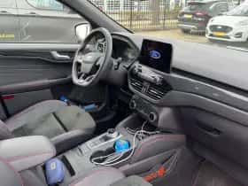 Ford Kuga thumbnail 8