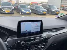 Ford Kuga thumbnail 10