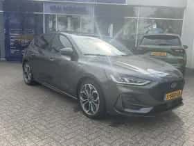Ford Focus thumbnail 9
