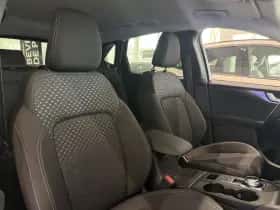 Ford Kuga thumbnail 8