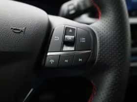 Ford Kuga thumbnail 18