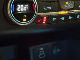 Ford Kuga thumbnail 8