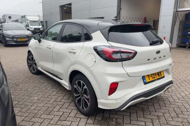 Ford Puma (2020) thumbnail 2