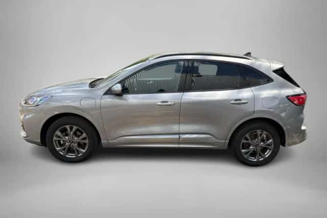 Ford Kuga (2022) thumbnail 2