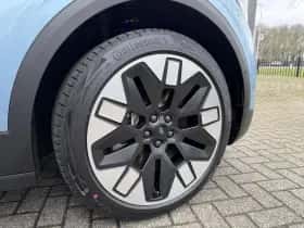 Ford Explorer thumbnail 8