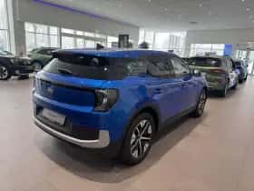 Ford Explorer thumbnail 5