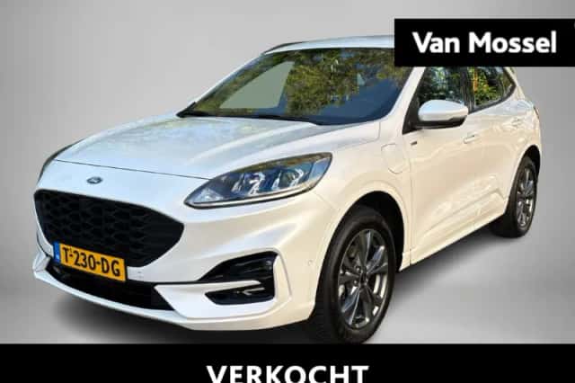 Ford Kuga (2023) thumbnail 1