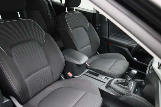 Ford Focus (2023) thumbnail 2
