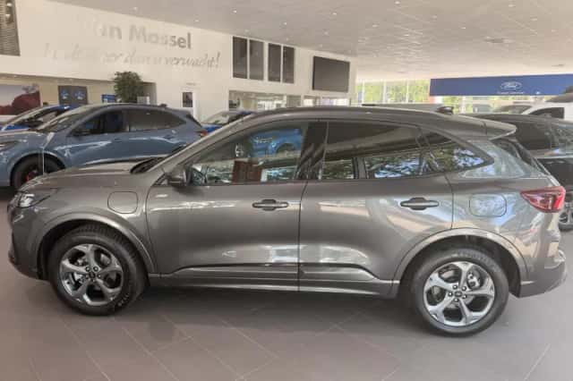 Ford Kuga (2026) thumbnail 5