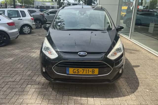 Ford B-Max (2015) thumbnail 6