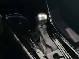 Toyota C-HR thumbnail 13