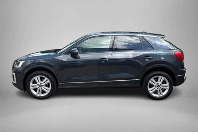 Audi Q2 (2024) thumbnail 2