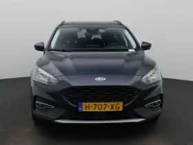 Ford Focus thumbnail 3