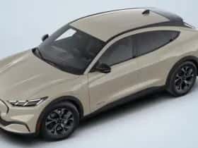 Ford Mustang Mach-E (2026) thumbnail 4