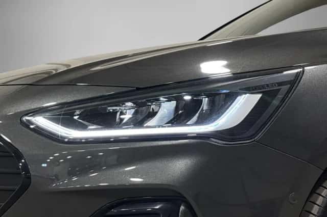 Ford Focus (2023) thumbnail 19