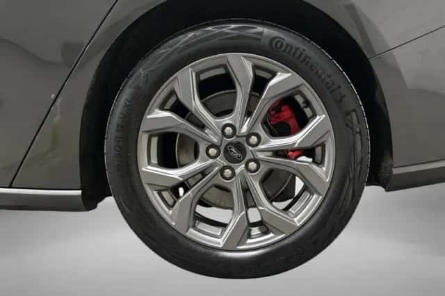 Ford Focus (2023) thumbnail 27