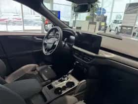 Ford Kuga thumbnail 9