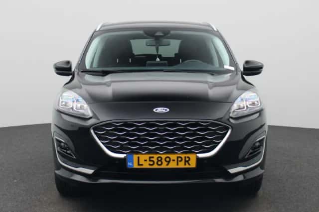 Ford Kuga (2021) thumbnail 3