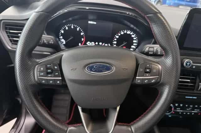 Ford Focus (2020) thumbnail 8
