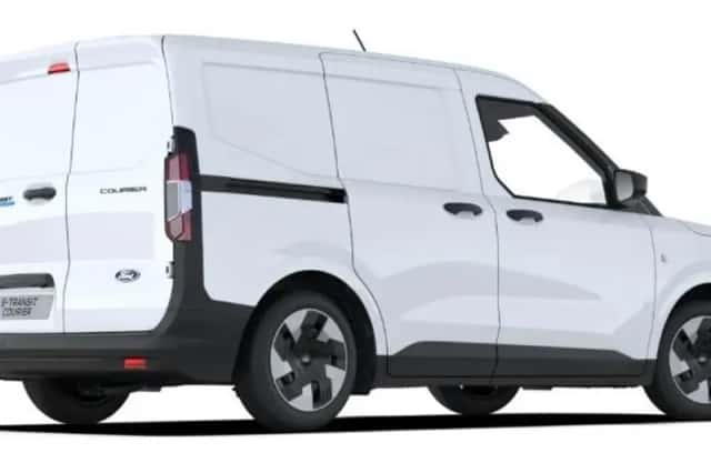 Ford E-Transit (2026) thumbnail 2
